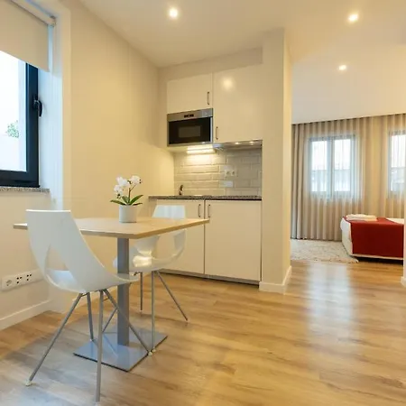 Vybe Centro Апартаменты